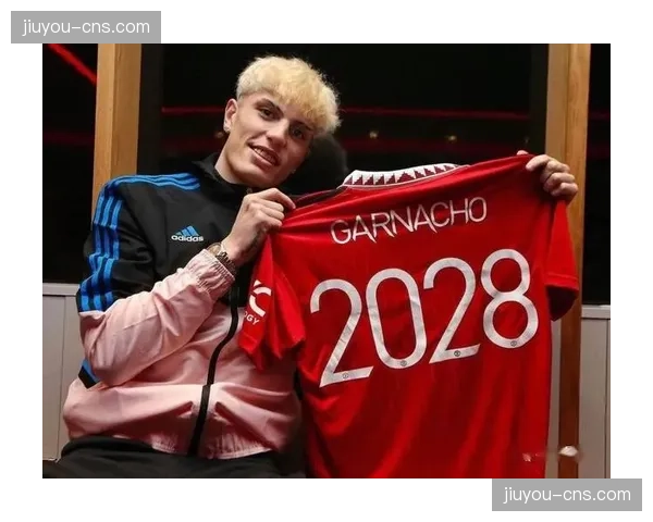 官方:卢顿镇主教练爱德华兹与俱乐部续约至2029年 官方:卢顿镇主教练爱德华兹与俱乐部续约至2029年