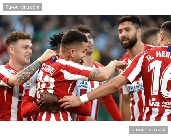 西甲即时战报:贝蒂斯主场1-0暂时领先比利亚雷亚尔,伊斯科点射命中 西甲即时战报:贝蒂斯主场1-0暂时领先比利亚雷亚尔,伊斯科点射命中