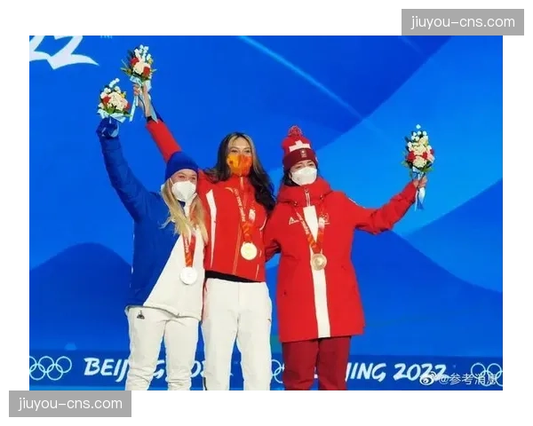 家族荣耀：美国兄妹档在同一场世界杯赛中双双登上竞速与自由式领奖台